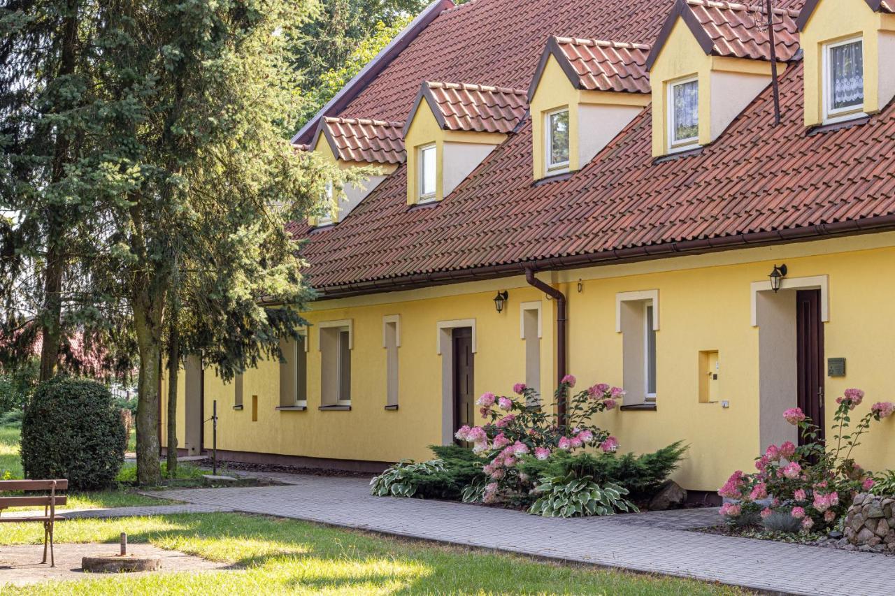 Osrodek Szkoleniowo - Noclegowy Chojnik Sosnie Экстерьер фото